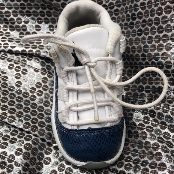 Jordan’s - Picture 4 of 14